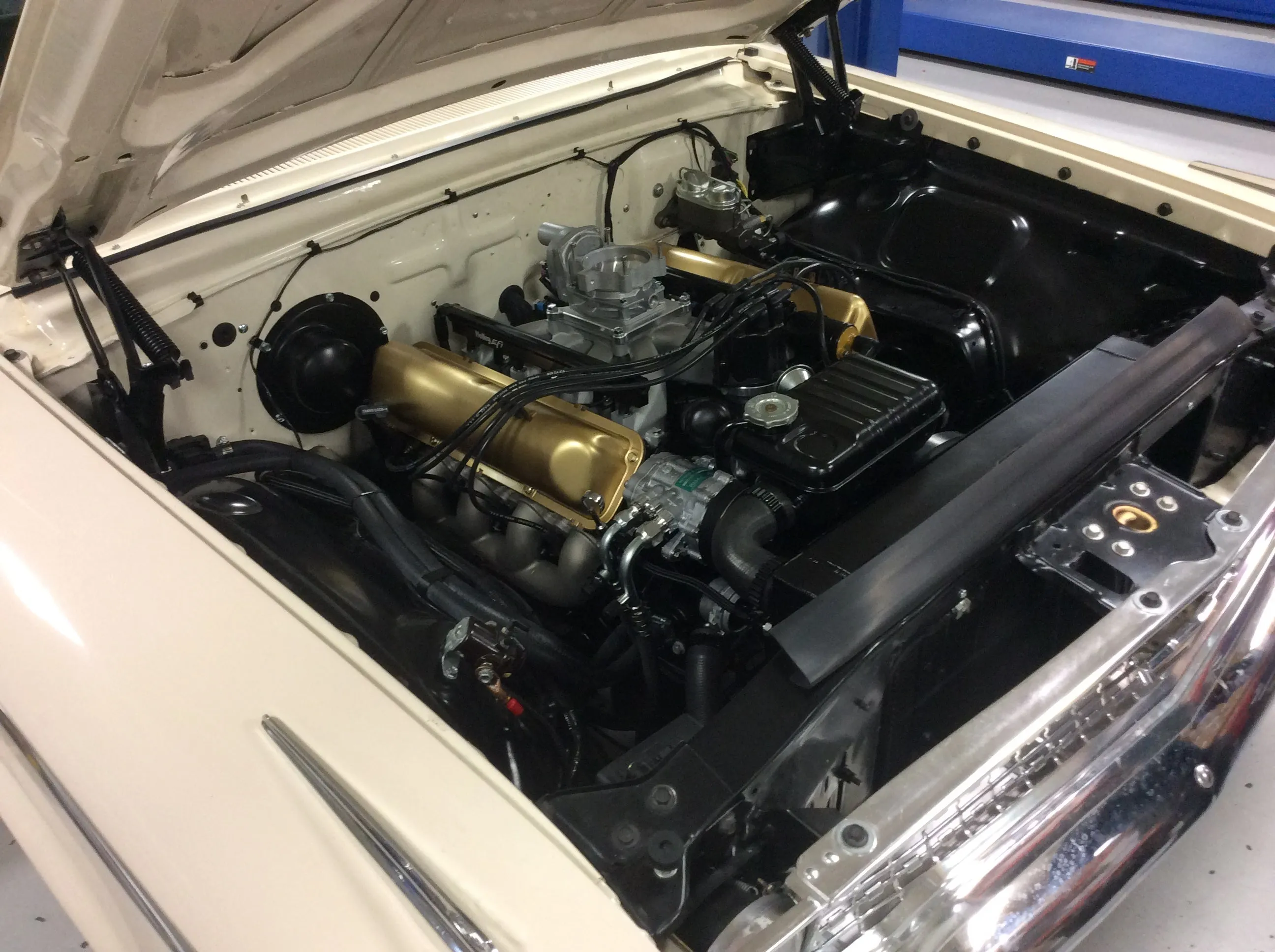 Bowler Ford FE appearance package for LS engines